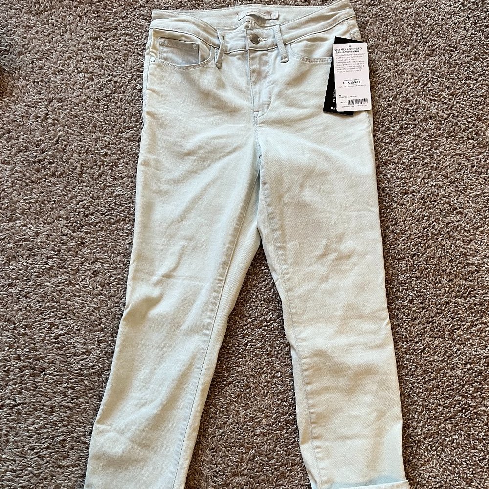 Athleta Sculptek Skinny Crop Jean Glacier Wash